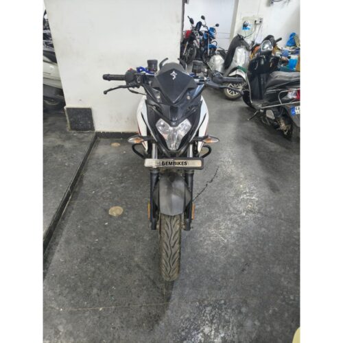 Bajaj Pulsar NS 200 – 2022