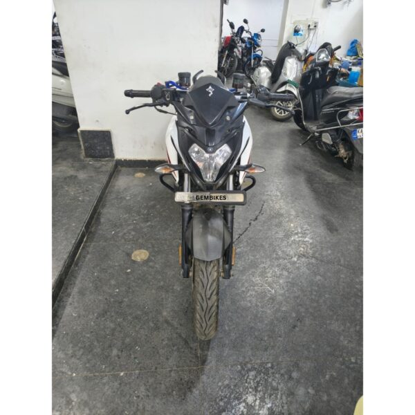 Bajaj Pulsar NS 200 – 2022