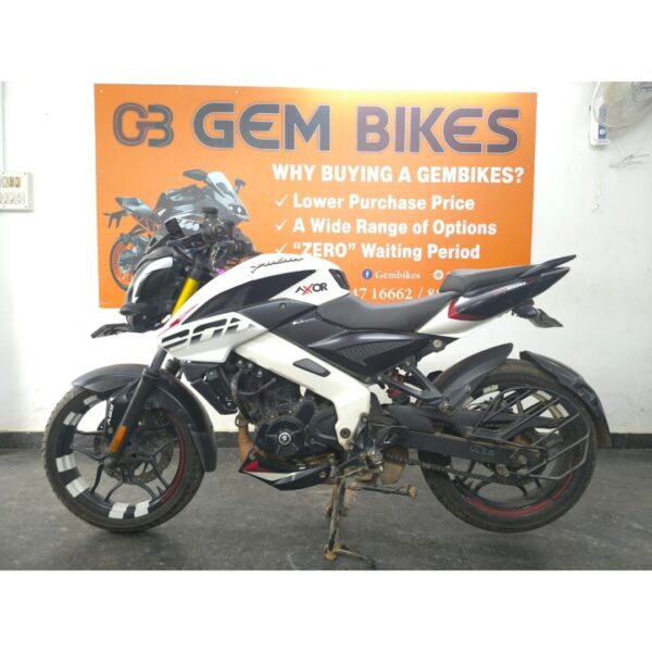 Bajaj NS 200 Dual Channel ABS – 2022