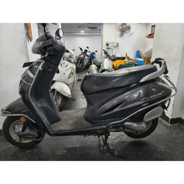 honda activa 4g 2018 model (4) Honda Activa 4G – 2018 (Single Owner)