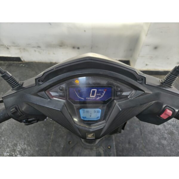 honda dio (5) Honda dio dx Model 2023 Kilometres running 31991 Owner 01 Price 75k