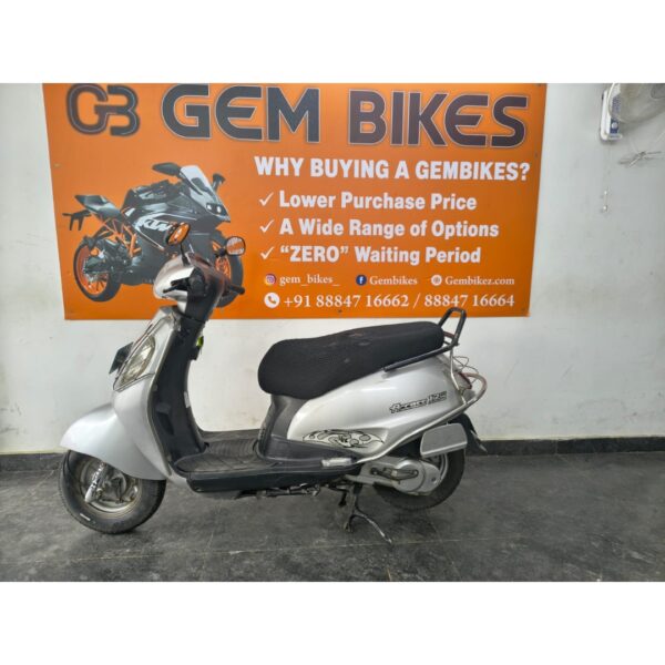 suzuki access 125 2012 model (4) Suzuki Access 125 – 2012