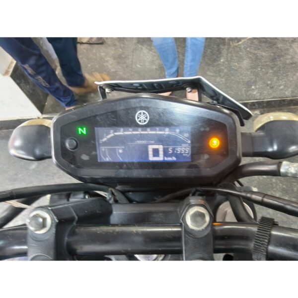 Yamaha FZ V3 – 2014