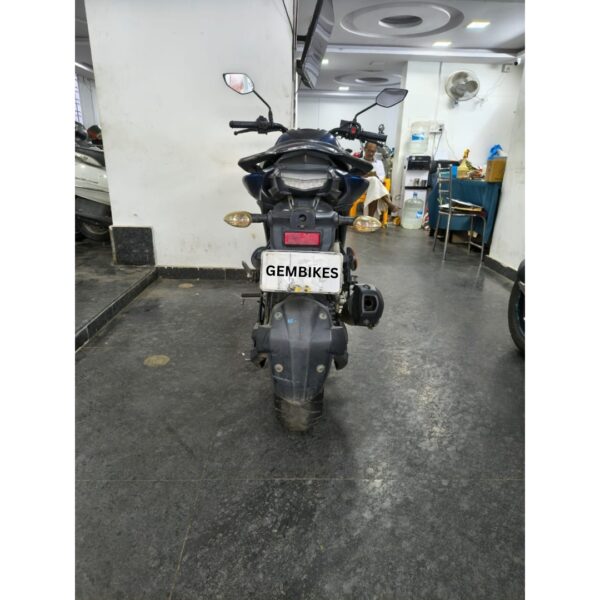 Yamaha FZ V3 – 2014