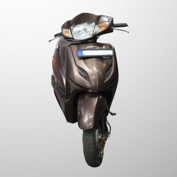 1 Honda Activa (2017) – Single Owner | Budget Friendly Scooter