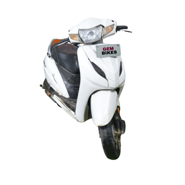 Honda Activa 4G – White 2017 Model