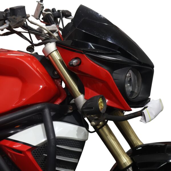 Mahindra Mojo 300 (2016) – BS4 | 2nd Owner | Excellent Condition |